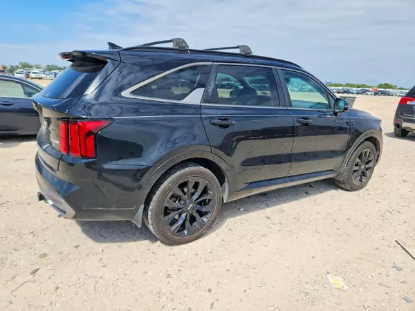 5XYRK4LF3MG063294 — 2021 Kia Sorento, фото 3 с аукциона Copart, Град