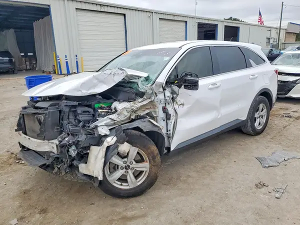 5XYRG4LC5NG099268 — 2022 Kia Sorento, Передняя часть (Front End), фото до ремонта