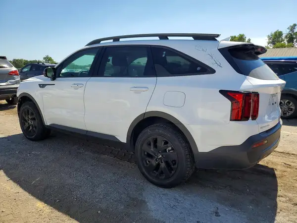 5XYRLDLCXPG195928 — 2023 Kia Sorento, фото 2 с аукциона Copart, Передняя часть