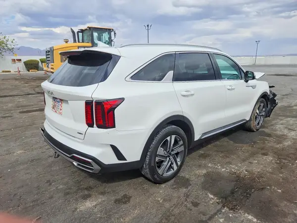 KNDRHDLG3P5134207 — 2023 Kia Sorento, фото 3 с аукциона Copart, Передняя часть