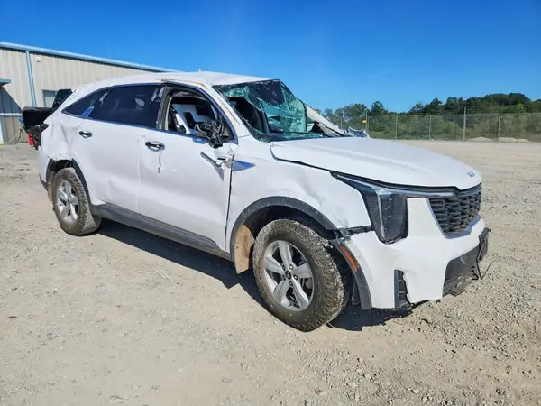 5XYRG4JCXSG361073 — 2025 Kia Sorento, фото 4 с аукциона Copart, Опрокидывание