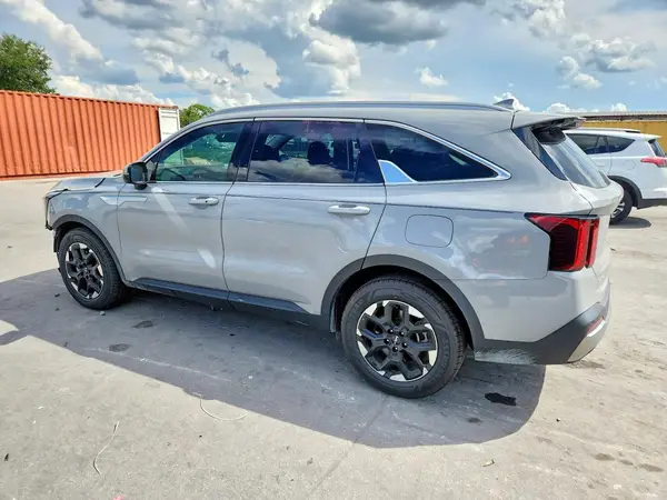 5XYRL4JC9SG325371 — 2025 Kia Sorento, фото 2 с аукциона Copart, Передняя часть
