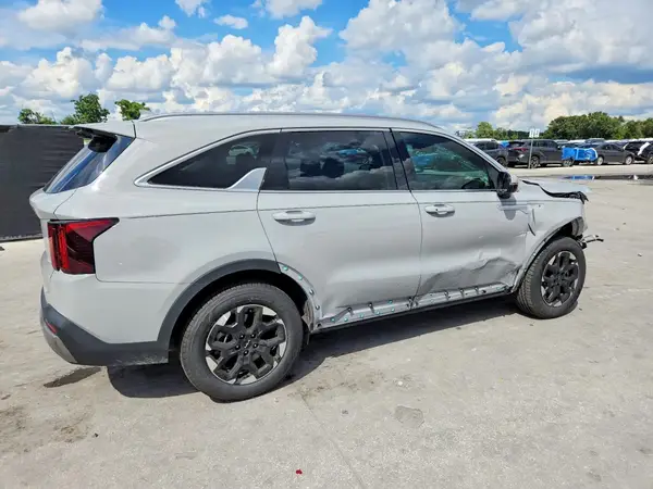 5XYRL4JC9SG325371 — 2025 Kia Sorento, фото 3 с аукциона Copart, Передняя часть