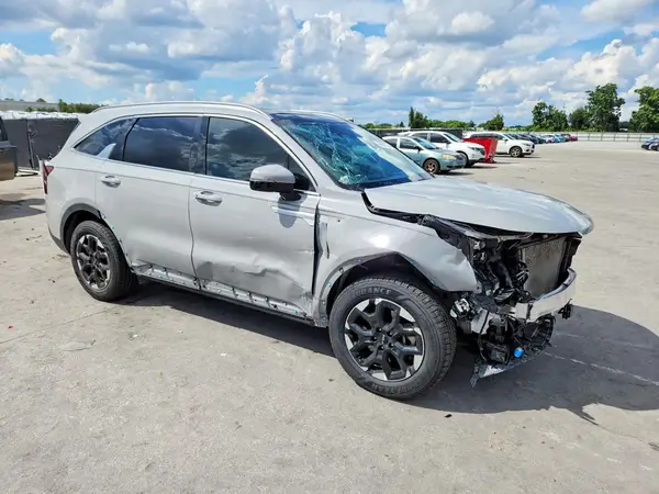 5XYRL4JC9SG325371 — 2025 Kia Sorento, фото 4 с аукциона Copart, Передняя часть