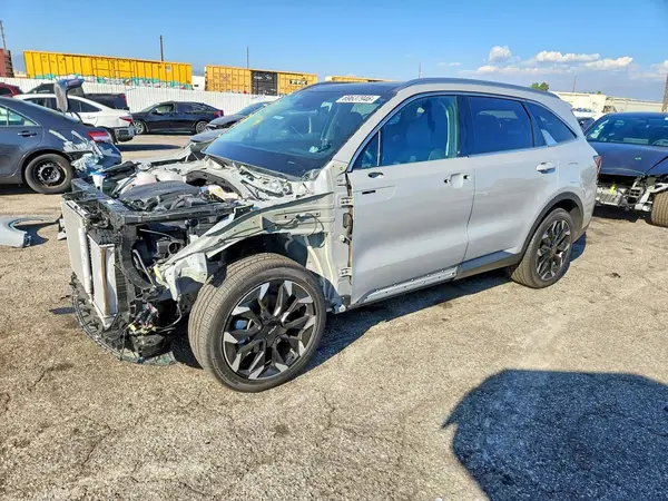 5XYRH4JF5SG379603 — 2025 Kia Sorento, Передняя часть (Front End), фото до ремонта