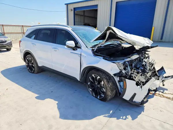 5XYRH4JF1TG417166 — 2026 Kia Sorento, фото 4 с аукциона Copart, Передняя часть