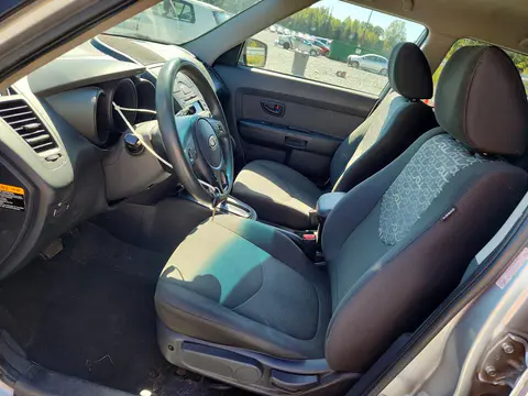 2010 Kia Soul + VIN KNDJT2A28A7042898 фото 7