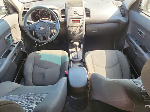 2010 Kia Soul + VIN KNDJT2A28A7042898 фото 8