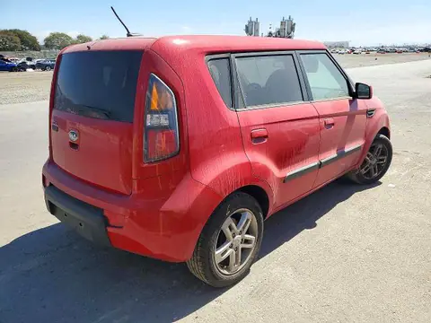 2010 KIA SOUL VIN KNDJT2A26A7138867 фото 3