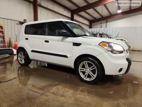 KNDJT2A11A7703548 — 2010 Kia Soul, фото 4 с аукциона Copart, Задняя часть