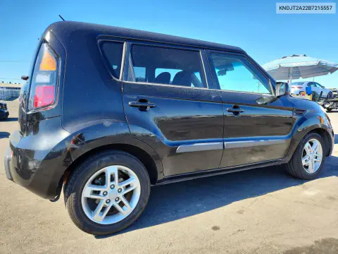 2011 Kia Soul + VIN KNDJT2A22B7215557 фото 3