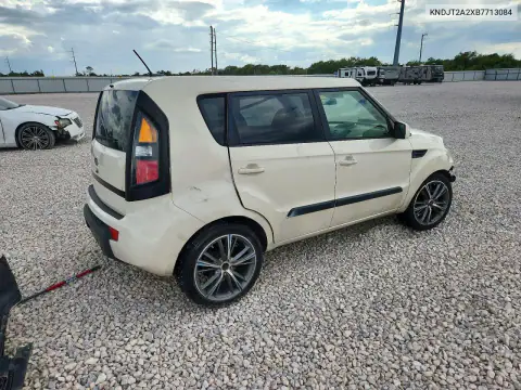 KNDJT2A2XB7713084 — 2011 Kia Soul, фото 3 с аукциона Copart, Передняя часть
