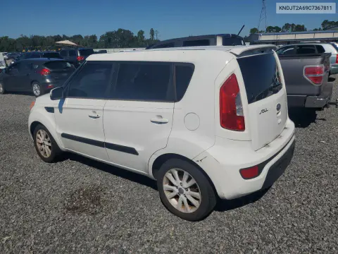 2012 Kia Soul + VIN KNDJT2A69C7367811 фото 2
