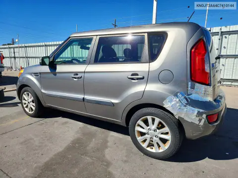 2012 Kia Soul + VIN KNDJT2A64C7410144 фото 2