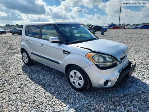 2012 Kia Soul Base VIN KNDJT2A56C7447574 фото 4