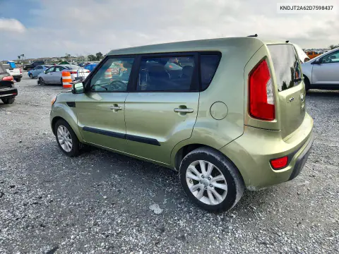 2013 Kia Soul + VIN KNDJT2A62D7598437 фото 2