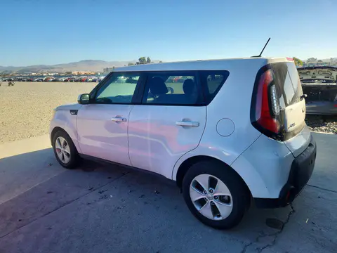 2014 KIA Soul VIN KNDJN2A27E7053424 фото 2