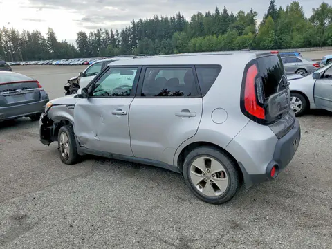 2015 KIA Soul VIN KNDJN2A23F7765561 фото 2