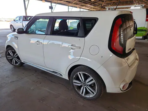 2016 KIA Soul VIN KNDJP3A56G7363660 фото 2