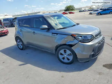 KNDJN2A25G7302323 — 2016 Kia Soul, фото 4 с аукциона Copart, Передняя часть