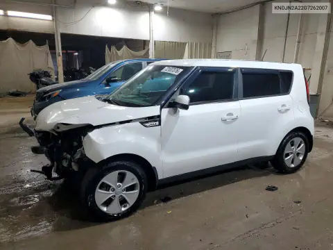 KNDJN2A22G7262007 — 2016 Kia Soul, Передняя часть, фото до ремонта