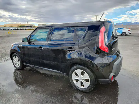KNDJN2A2XG7368494 — 2016 Kia Soul, фото 2 с аукциона Copart 14.10.2026, Мелкие вмятины и царапины