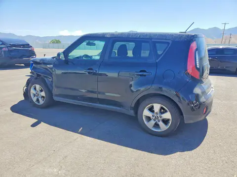 2018 KIA Soul VIN KNDJN2A26J7548370 фото 2