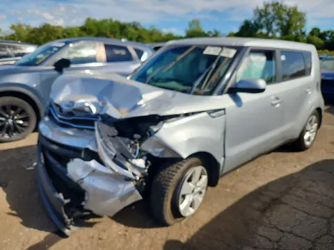2018 KIA SOUL VIN KNDJN2A25J7546402 фото 2