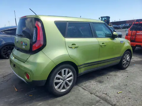 2018 KIA Soul VIN KNDJP3A58J7888274 фото 3