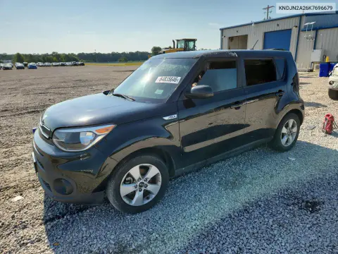KNDJN2A26K7696679 — 2019 Kia Soul, Пожар, фото до ремонта