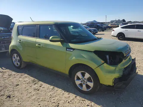 KNDJN2A21K7911952 — 2019 Kia Soul, фото 4 с аукциона Copart 13.10.2026, Передняя часть