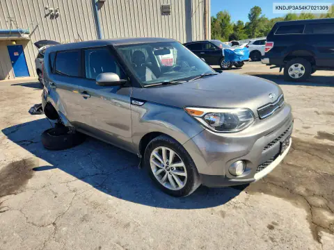 KNDJP3A54K7021309 — 2019 Kia Soul, фото 4 с аукциона Copart, Сторона