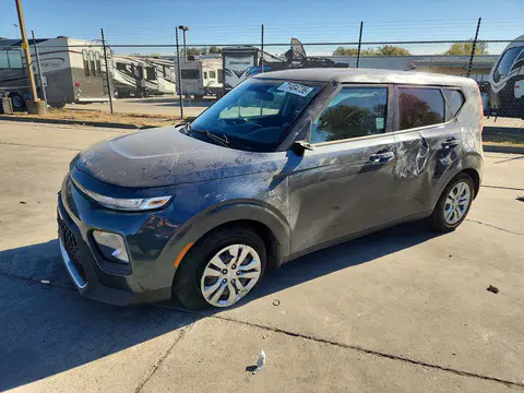 KNDJ23AU0L7734036 — 2020 Kia Soul, Боковая часть (Side), фото до ремонта