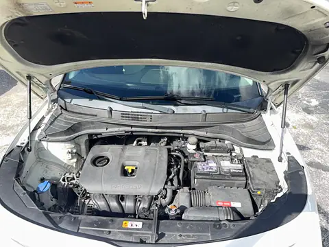 KNDJ23AU9L7724007 — 2020 Kia Soul, фото 7 с аукциона Copart, Передняя часть
