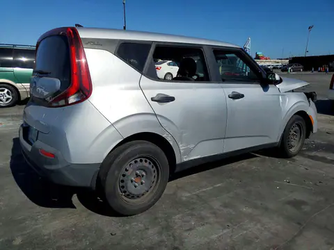 2021 KIA Soul VIN KNDJ23AU3M7787766 фото 3