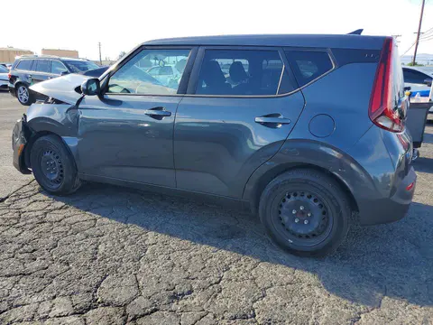 2021 KIA Soul VIN KNDJ23AU2M7747579 фото 2