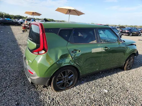 2022 KIA SOUL VIN KNDJ33AU5N7170884 фото 3