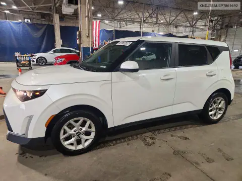 KNDJ23AU3P7861692 — 2023 Kia Soul, Передняя часть, фото до ремонта