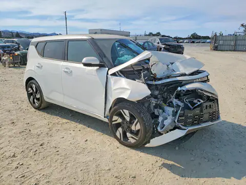 KNDJ53AU3R7917396 — 2024 Kia Soul, фото 4 с аукциона Copart 13.10.2026, Передняя часть