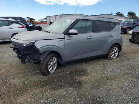 KNDJ23AU6R7905042 — 2024 Kia Soul, Передняя часть (Front End), фото до ремонта