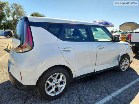 KNDJ23AU9R7233090 — 2024 Kia Soul, фото 3 с аукциона Copart, Передняя часть