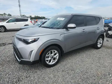 KNDJ23AUXS7927079 — 2025 Kia Soul, Задняя часть (Rear End), фото до ремонта