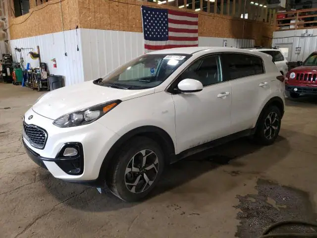 KNDPMCAC2M7942061 — 2021 Kia Sportage LX, Мелкие вмятины и царапины (Minor Dent/Scratches), фото до ремонта
