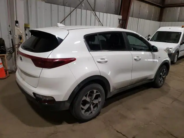 KNDPMCAC2M7942061 — 2021 Kia Sportage LX, фото 3 с аукциона Copart 22.07.2025, Мелкие вмятины и царапины