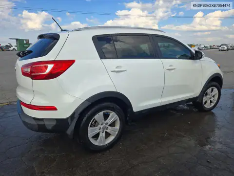 KNDPB3A2XB7054474 — 2011 Kia Sportage, фото 3 с аукциона Copart, Передняя часть