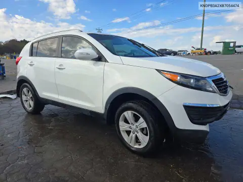 KNDPB3A2XB7054474 — 2011 Kia Sportage, фото 4 с аукциона Copart, Передняя часть