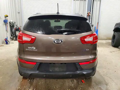 KNDPCCA20D7478620 — 2013 Kia Sportage, фото 6 с аукциона Copart, Механические повреждения
