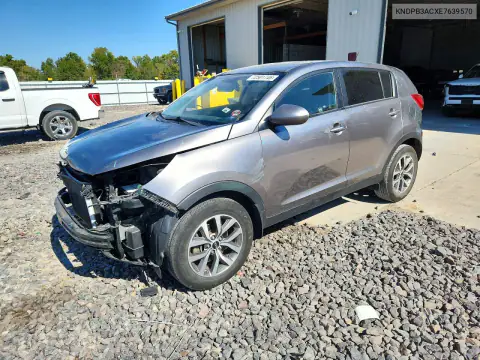 KNDPB3ACXE7639570 — 2014 Kia Sportage, Передняя часть, фото до ремонта