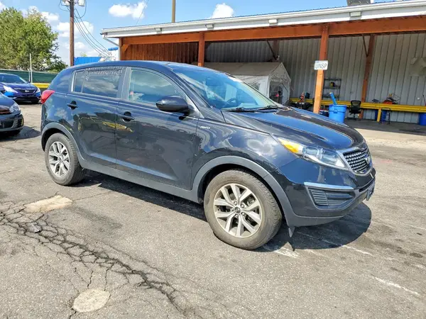 KNDPBCAC2G7879070 — 2016 Kia Sportage, фото 4 с аукциона Copart 01.10.2026, Боковая часть