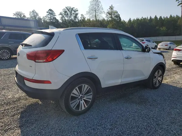 KNDPC3AC0G7867075 — 2016 Kia Sportage, фото 3 с аукциона Copart, Передняя часть